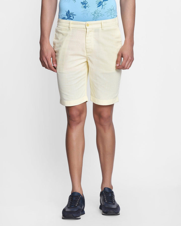 Casual Lemon Yellow Solid Shorts - Comet