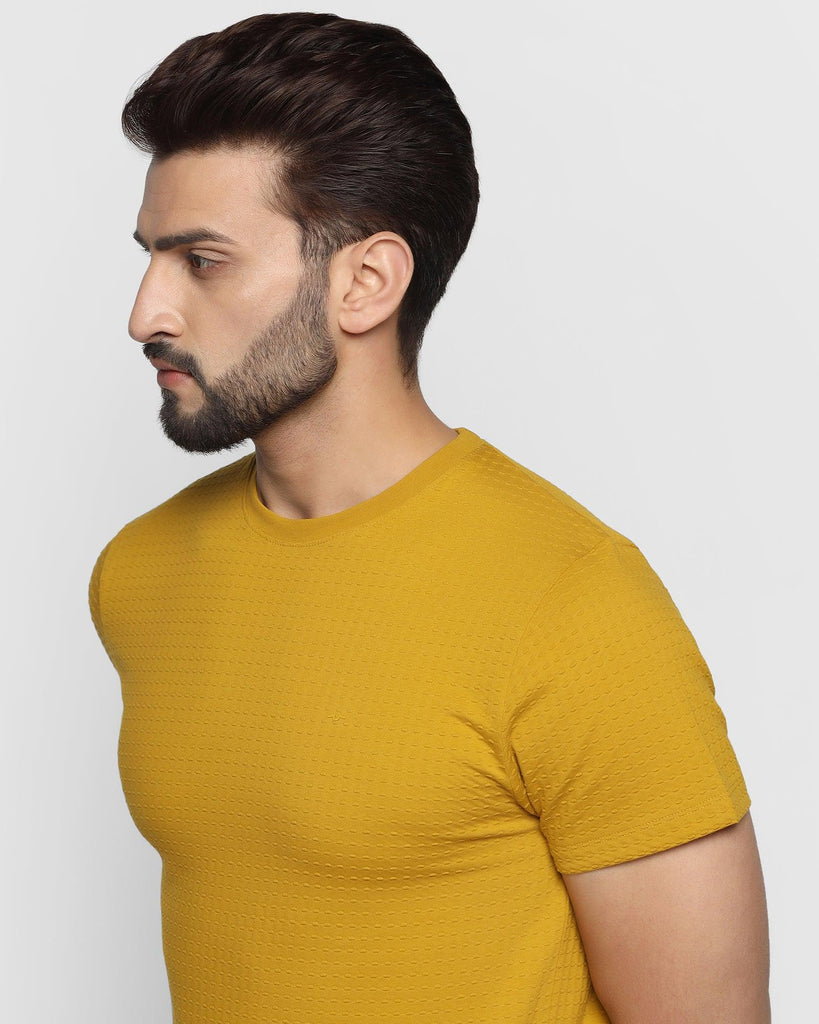 Crew Neck Ochre Yellow Solid T-Shirt - Sheath