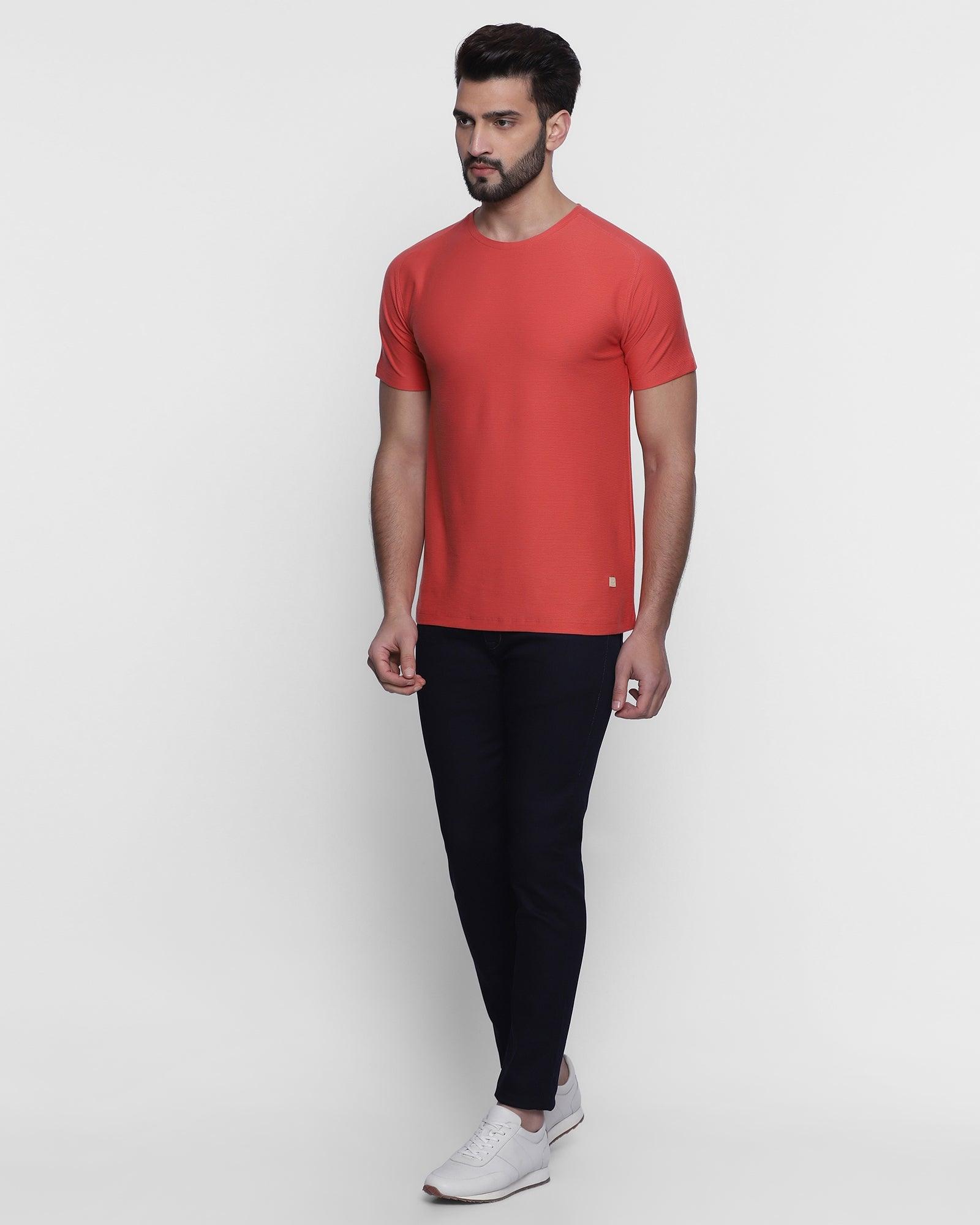 Red t shirt black on sale jeans