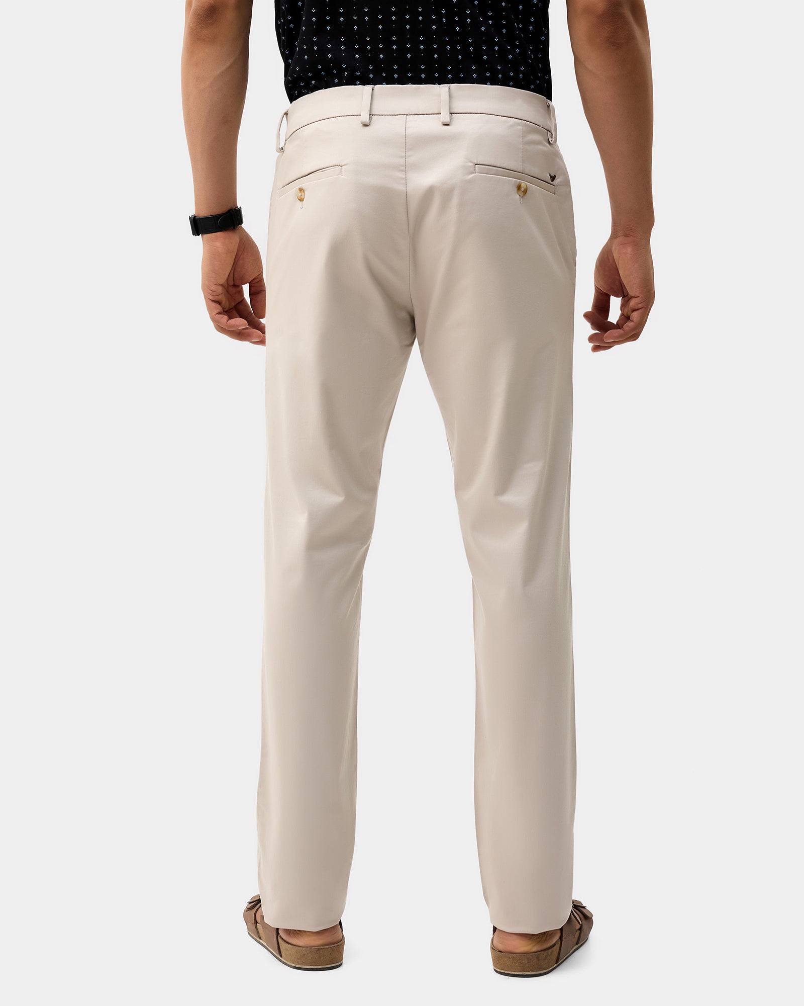 Stone Unwrinkle Solid Khakis - Bromo