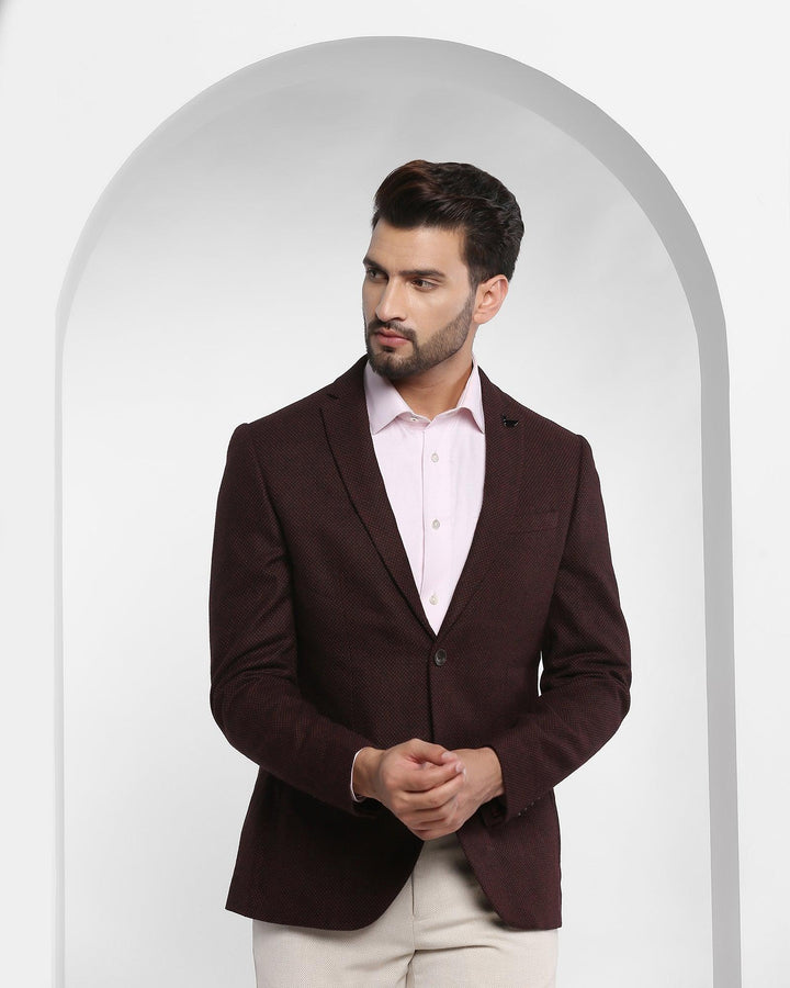 Casual Maroon Textured Blazer - Tommy