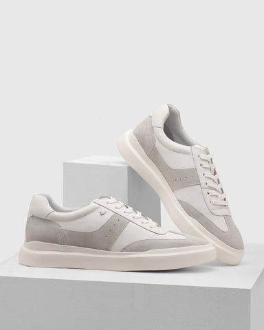 Buy REEBOK Grey Zig Kinetica 3 Rubber Lace Up Unisex Sports Shoes |  Shoppers Stop