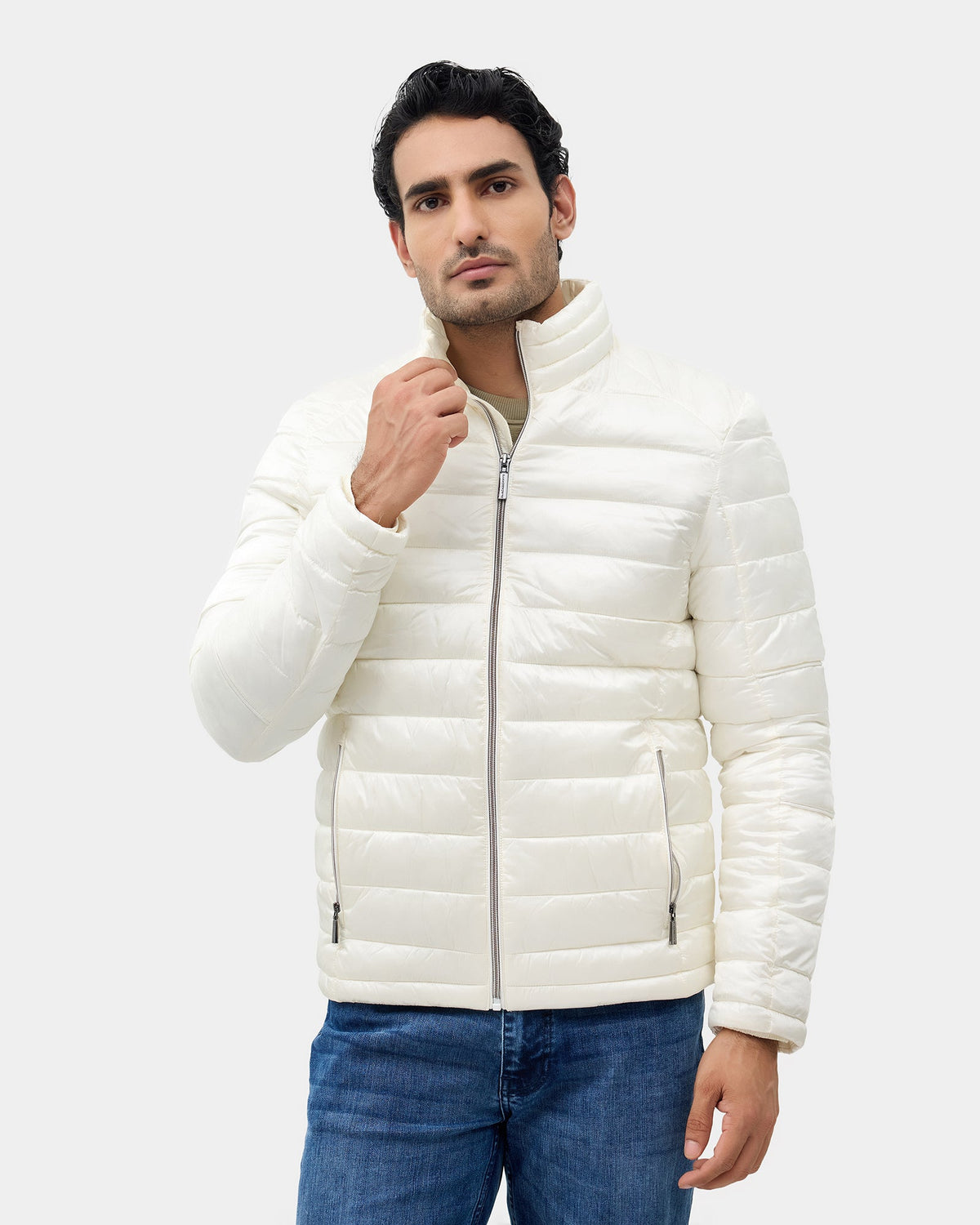 White Solid Product - Kratos