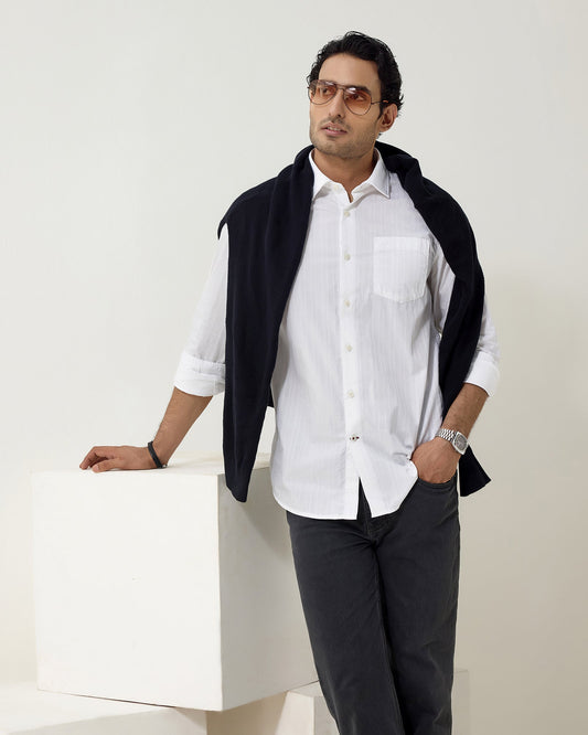 White Stripe Shirt - Oreia