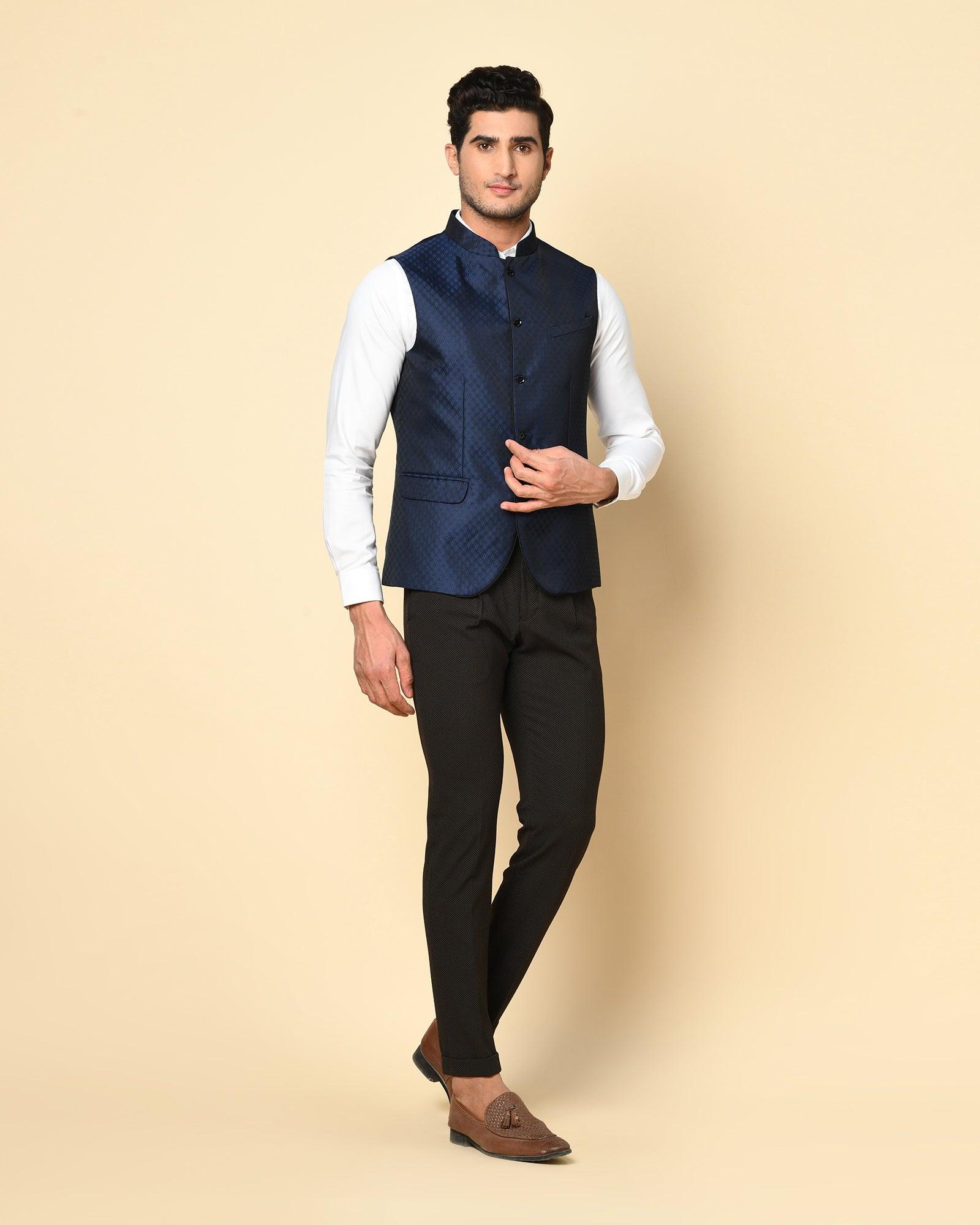 Ivon4 Formal Slim Fit Waist Coat In Navy