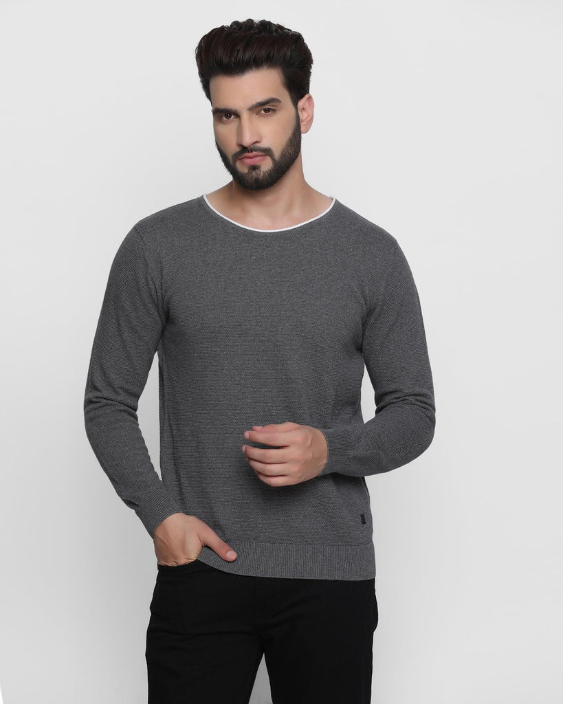 Crew Neck Ash Grey Solid Sweater - Akio