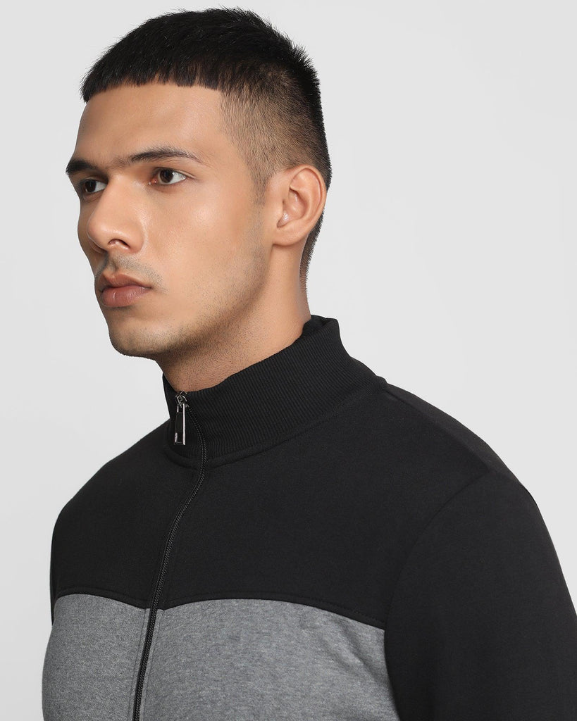 Stylized Collar Black Solid Sweatshirt - Drip