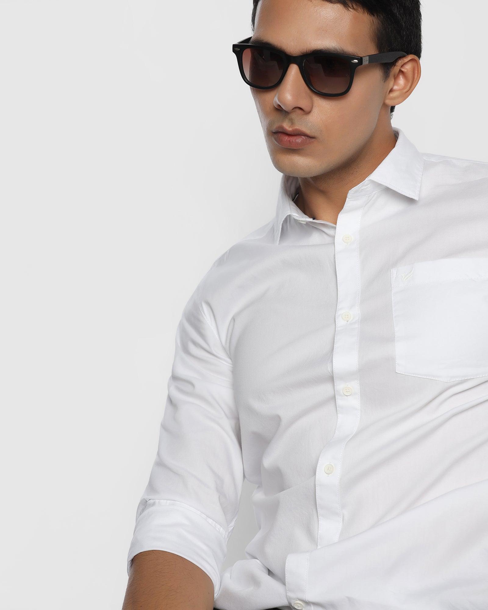 Casual White Solid Shirt - Cedar