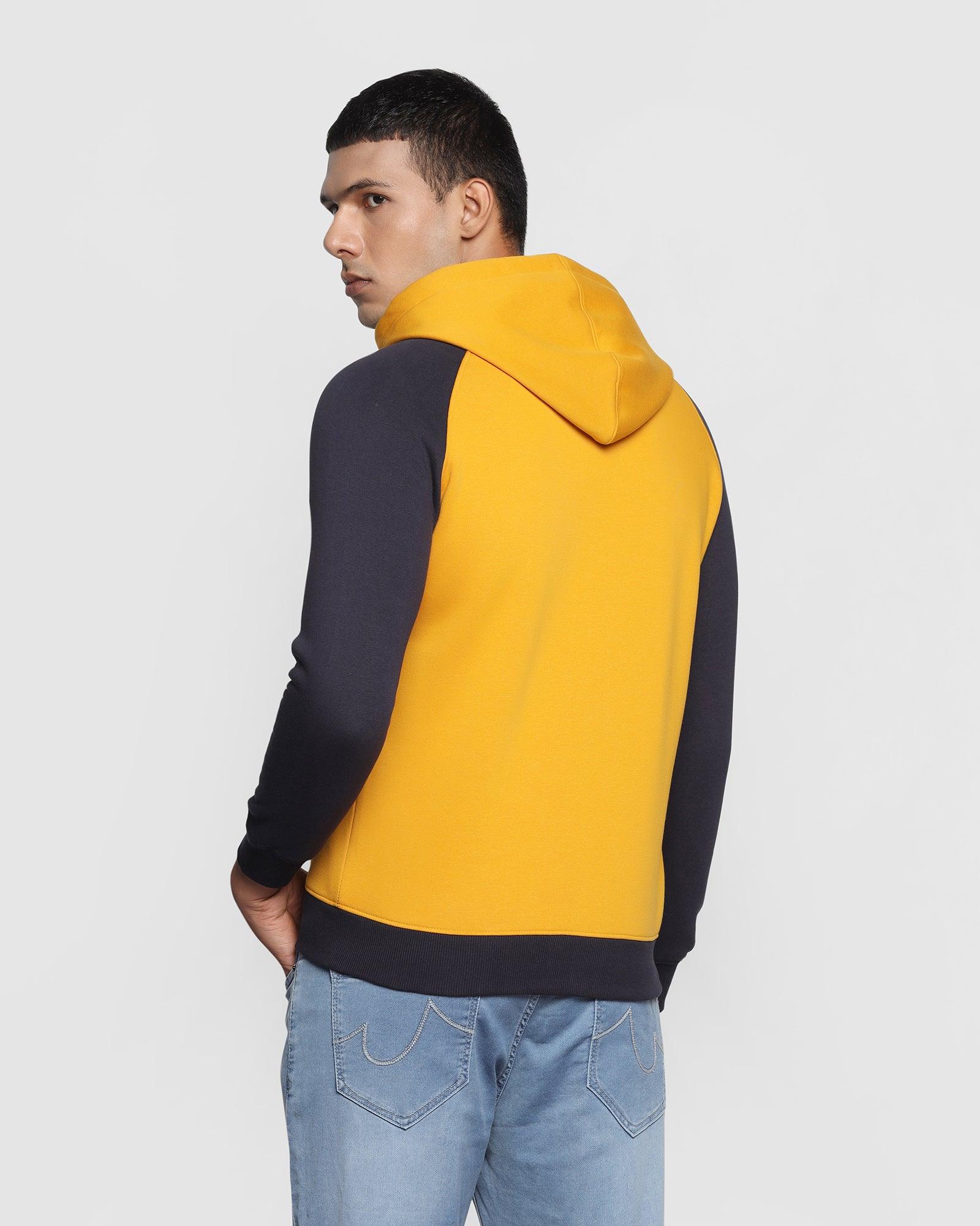 Hoodie Sweatshirt In Ochre (Rage) - Blackberrys