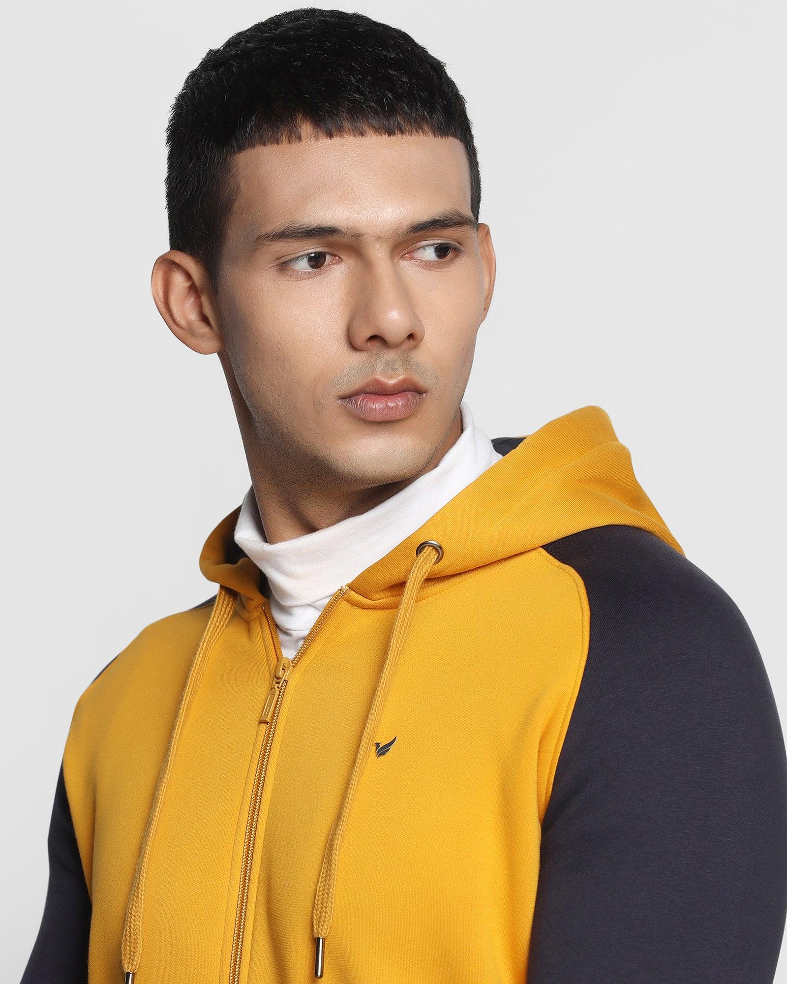 Hoodie Sweatshirt In Ochre (Rage) - Blackberrys